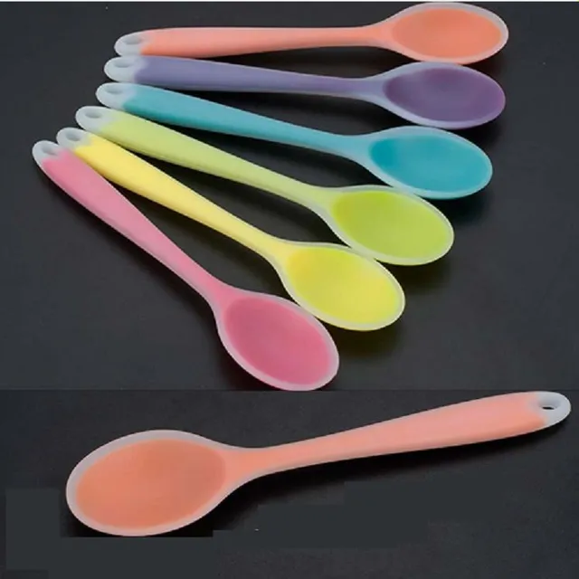 Cuillère en silicone