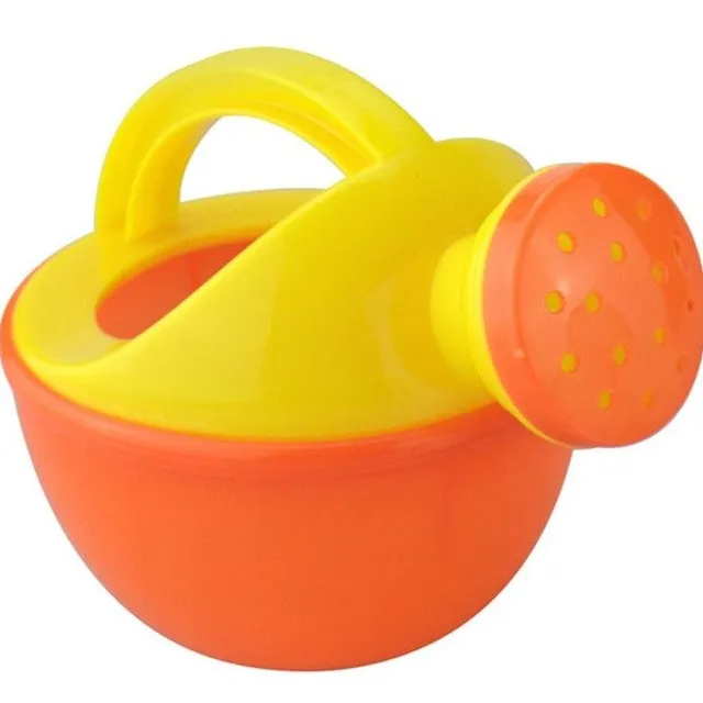 Plastic teapot with a sprinkle for children