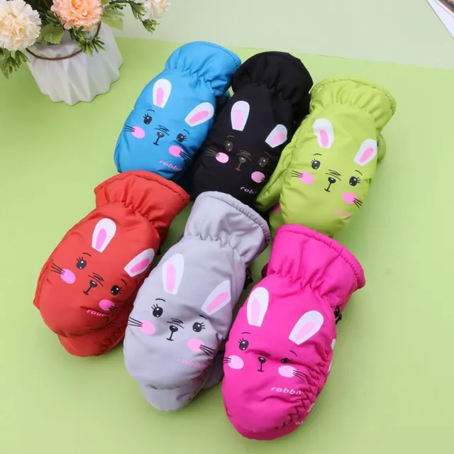 Children's gloves with bunny