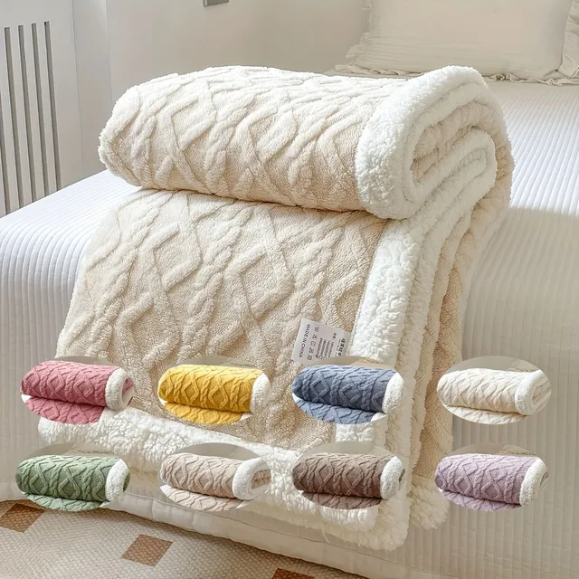 Smooth double-sided fleece blanket, suitable for autumn, winter and summer air conditioning