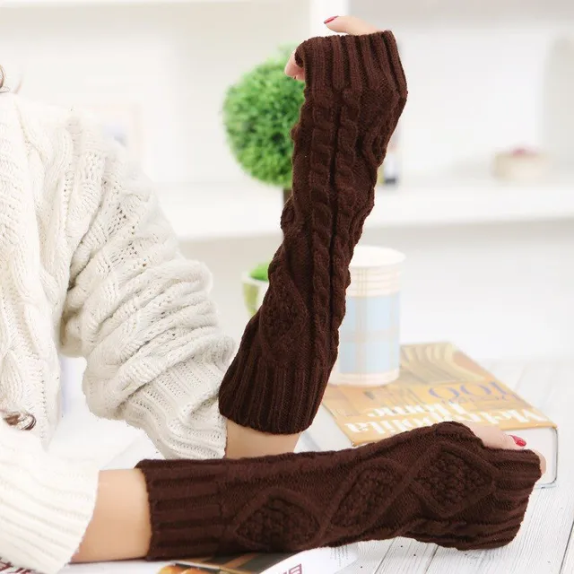 Women's knitted hand warmers