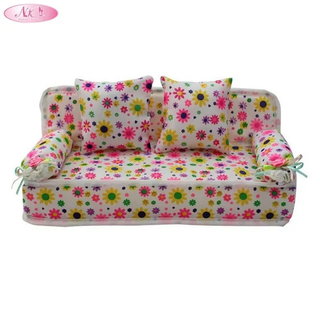 Plastic furniture and accessories for dolls - mix