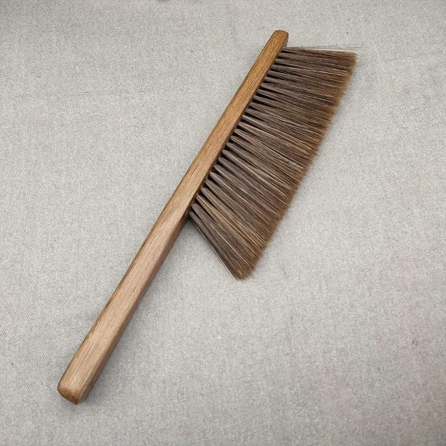 Practical brush for household dust - ideal for mattress, seat, car, clothing and furniture