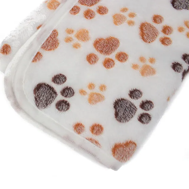 Fleece blanket for pets of all sizes