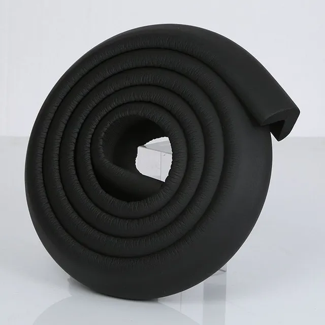 Bezpečný jednofarebný gumový pás pre hrany a rohy Patel
