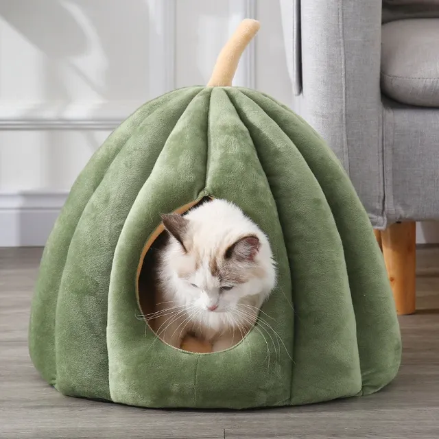 Příjemný a útulný pelíšek pro kočky ve tvaru dýně