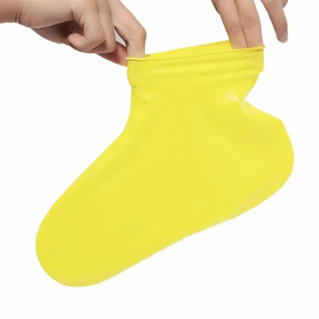 Waterproof non-slip shoe cover