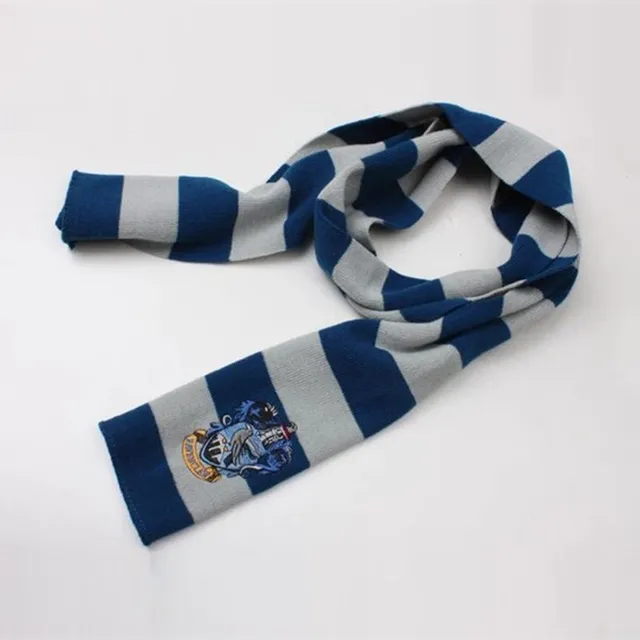 Unisex striped scarf with Hogwarts College patch - Harry Potter