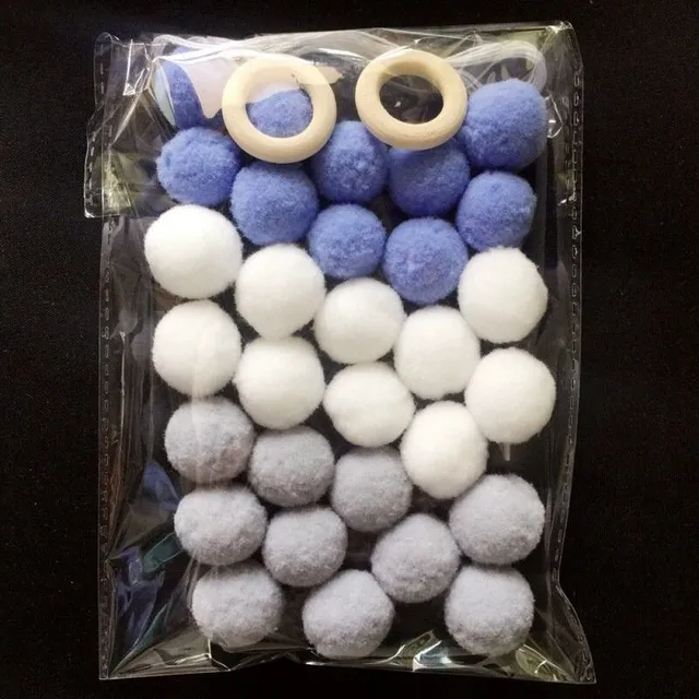 Decorative felt balls 30 pcs