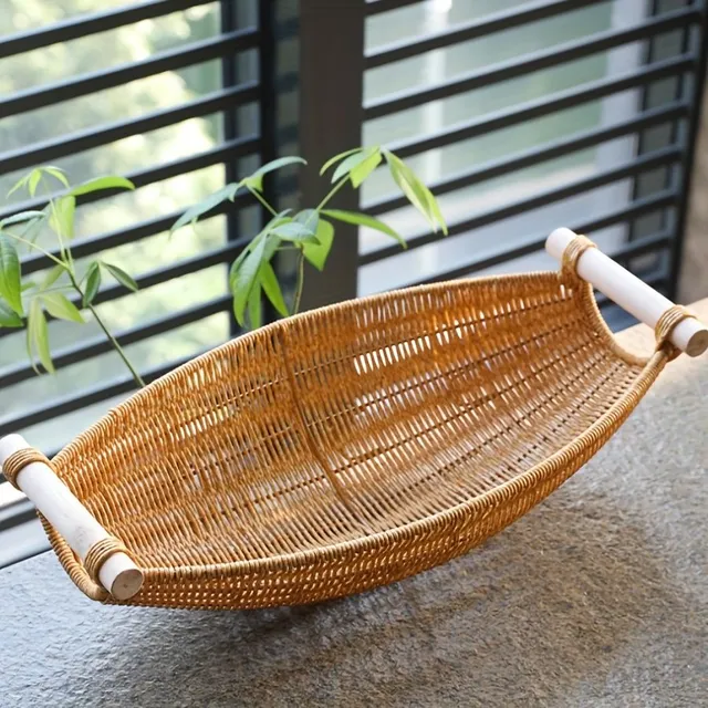 Fruit basket with rustic charm: hand woven from imitation rattan with wooden handles, ideal as decoration