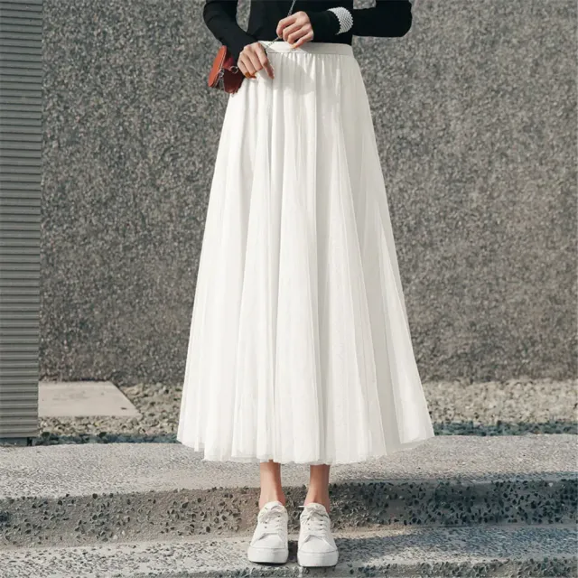 Women's translucent tulle skirt with high waist and polishering