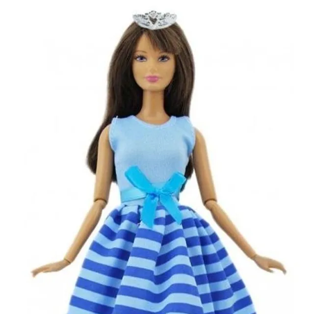 Dress and accessories for dolls 14 pcs