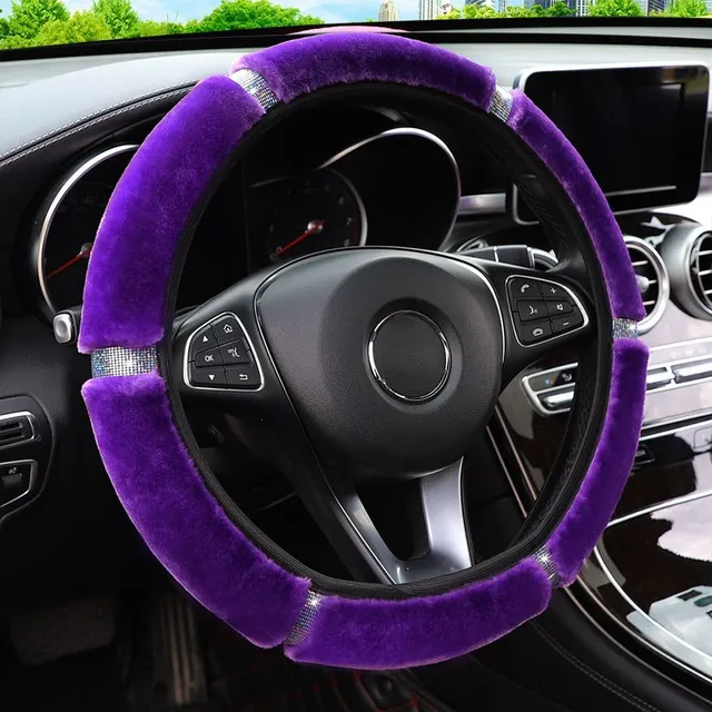 Steering wheel cover with glittering rhinestones