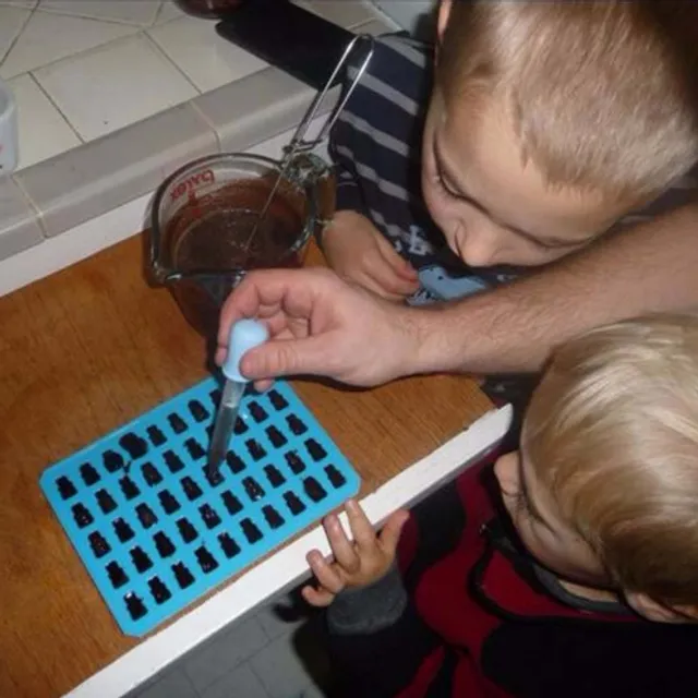 Silicone ice mould in the shape of teddy bears