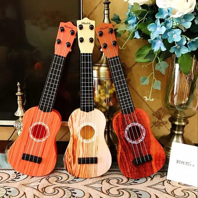 Ukulele pentru copii drăguțe - 6 modele