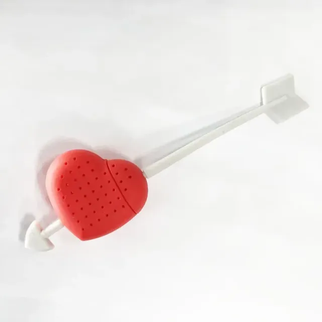 Zaprojektowany silikonowy sito herbaciane w kształcie serca przebitego strza