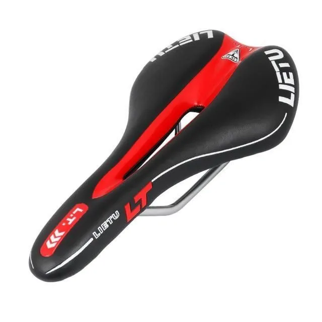 Road bike saddle