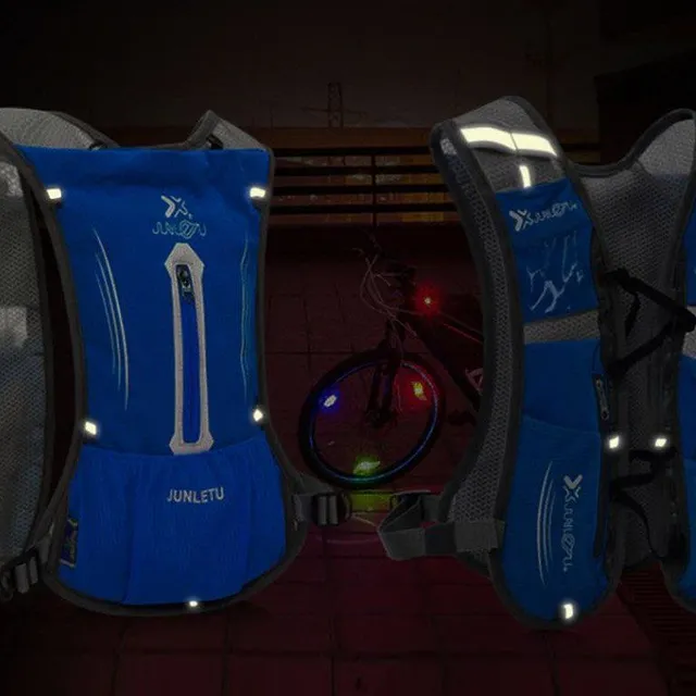 Ultralight running vest and 5L backpack
