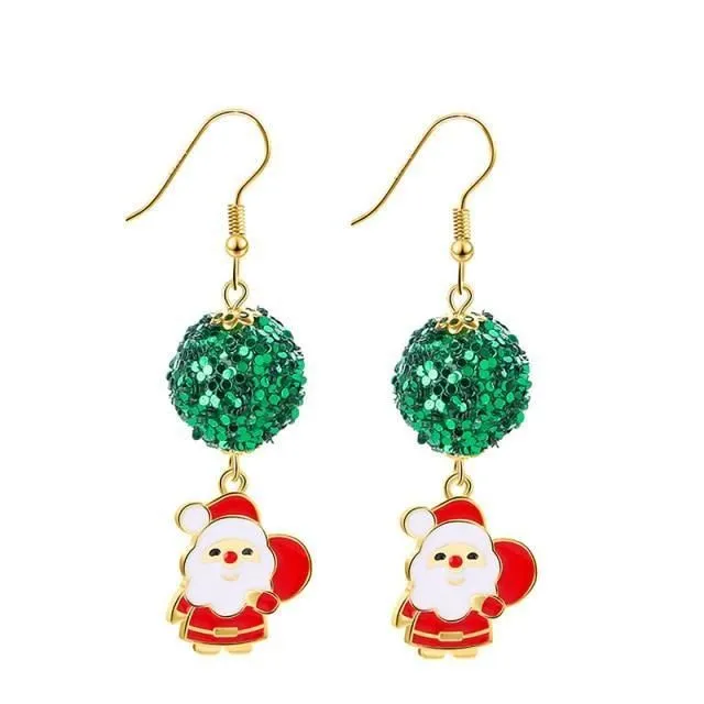 Earrings with Christmas motifs