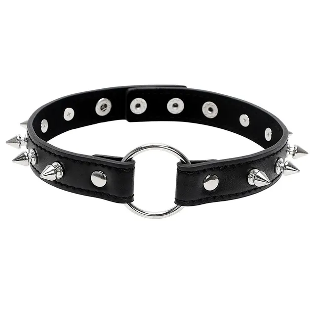 Choker with spikes - black