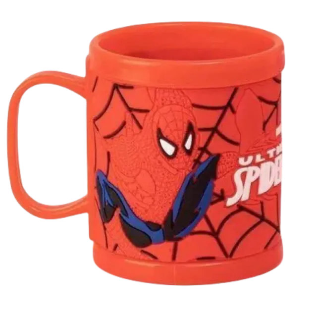 Trendy plastový pohár zdobený superhrdinom Spider-man