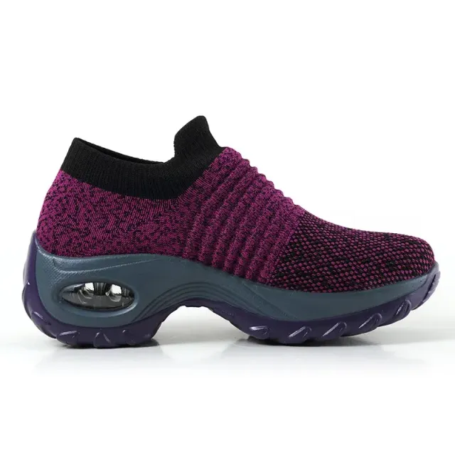 Women's orthopedic sneakers on the platform