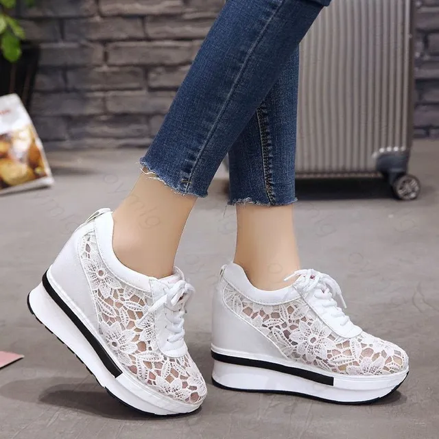 Women's stylish spring platform sneakers