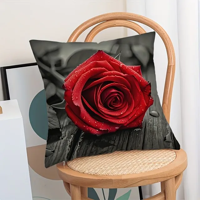 Luxury 4 pillowcase set with motifs of red roses