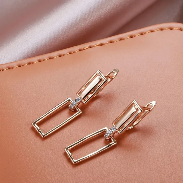 Design modern Henriete earrings
