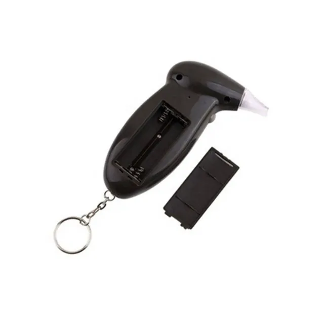 Digital alcohol tester with replaceable mouthpiece
