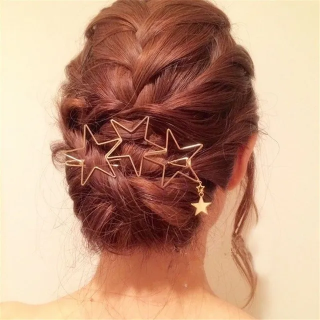 Golden hair clip with stars