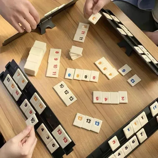 Szórakoztató társasjáték Rummikub