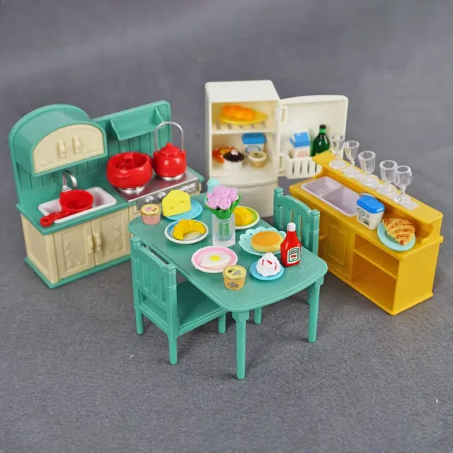 Miniature kitchen utensils for children - Montessori toy for doll house