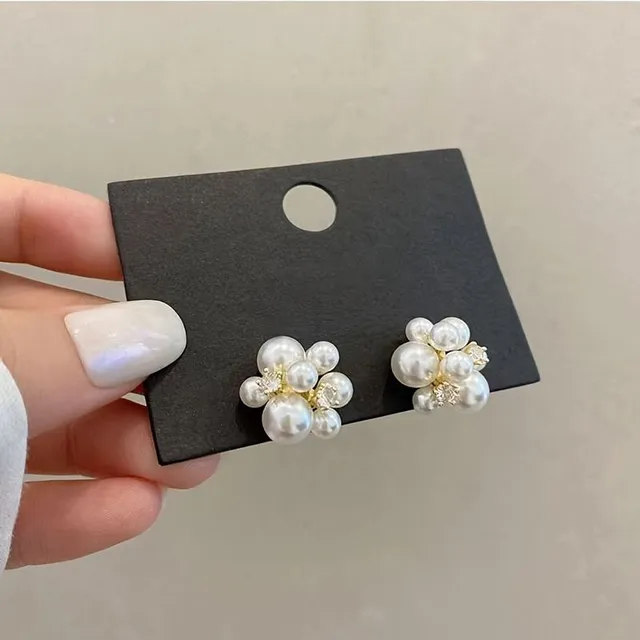 Elegantní perlové květinové náušnice - pozinkovaná slitina se 18k zlatým pokovením - vintage styl
