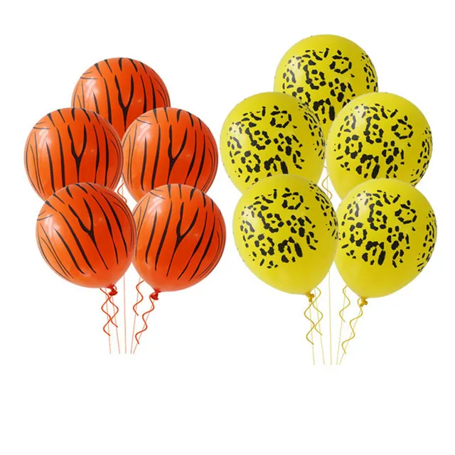 Set of inflatable balloons and inflatable numbers with safari theme