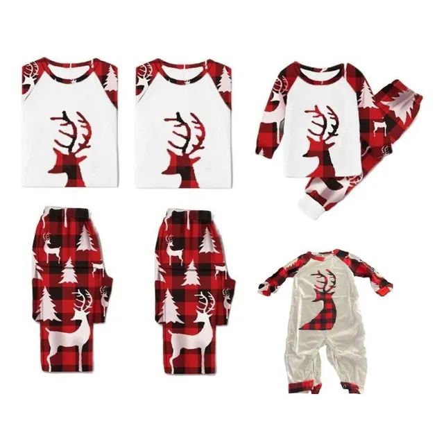 Vianočné kockované rodinné pyžamo s veselou potlačou jeleňa