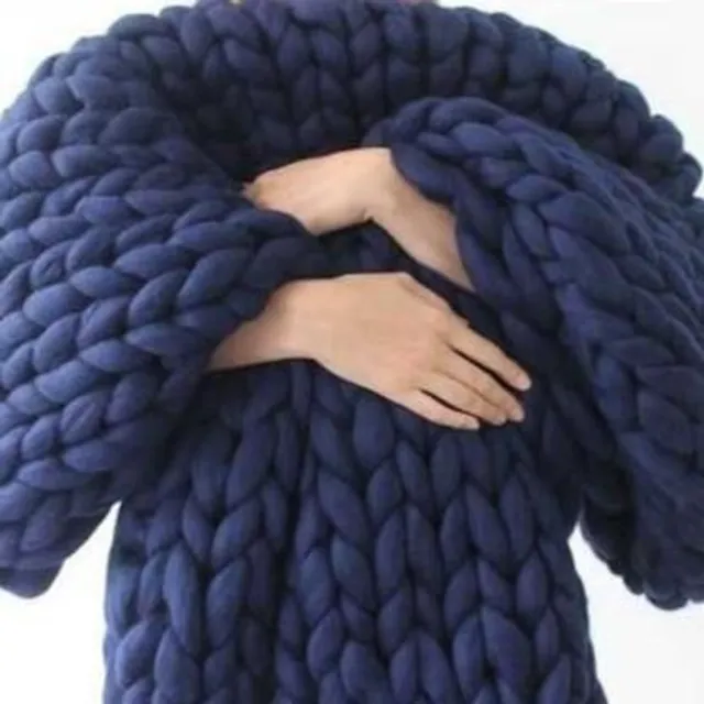 Thick knitted blanket