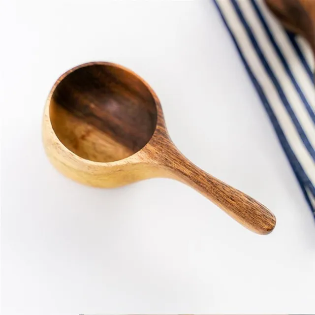 Wooden measuring cup