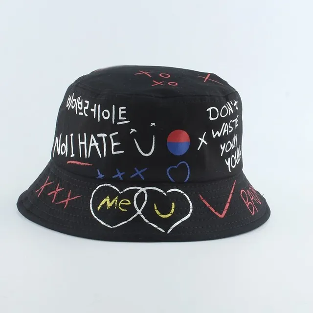 Unisex hat with smiley graffiti black 2