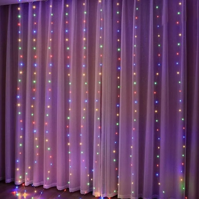 Luminous curtain not only for Christmas