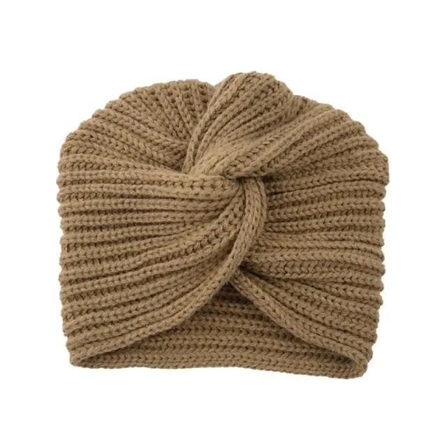 Turban tricotat pentru femei