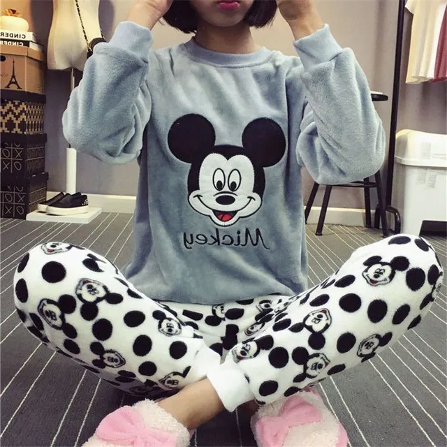 Dámske roztomilé kožušinové pyžamo Mickey