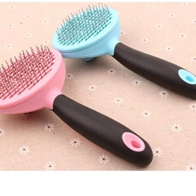 Practical minimalist comb brush with automatic cleaning