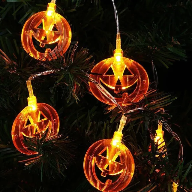 Light chain with motifs of pumpkins, ghosts, skeletons and bats with LED lights - Beautiful Halloween decoration for home