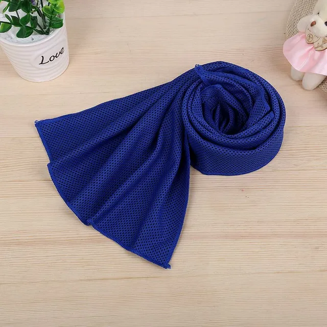 Cooling towel in different colours