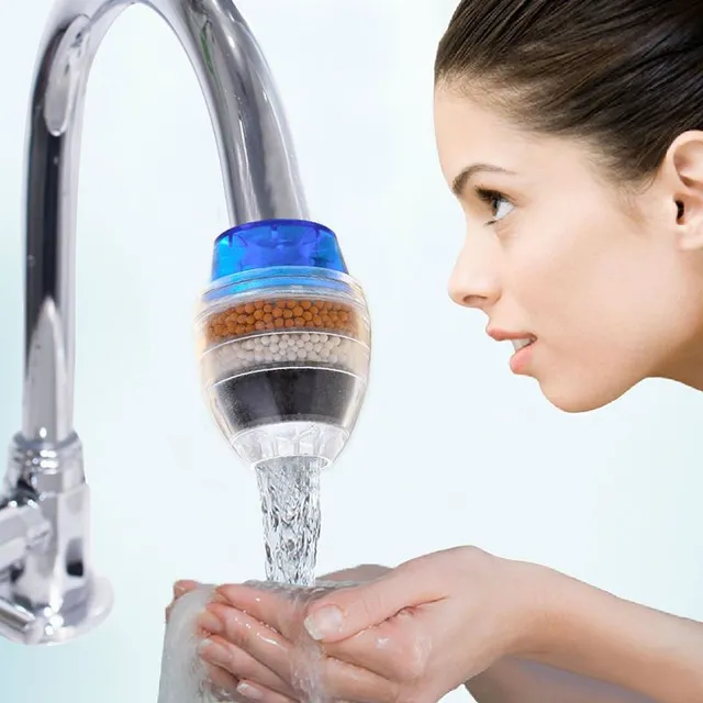 Tap attachment with water filtration