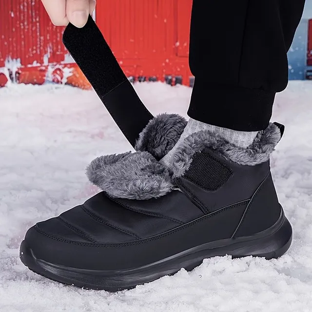 Warm and waterproof ankle boots with fleece and Velcro