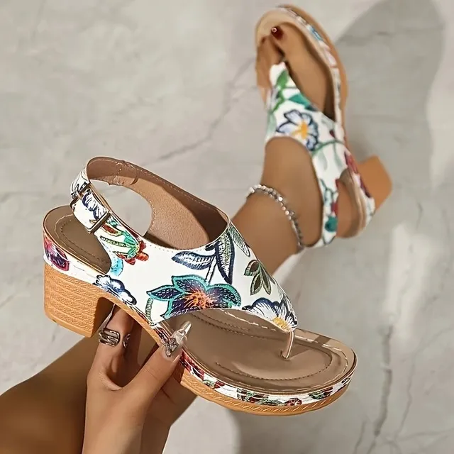 Women's fashion sandals with flower pattern and thick heel