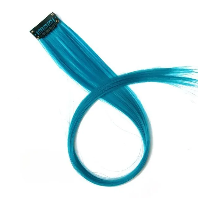 The spring of synthetic hair on the clip - different colors