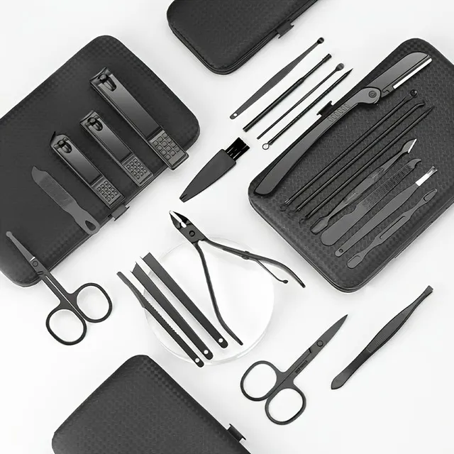 Nail Scissors - Professional manicure set in a travel case